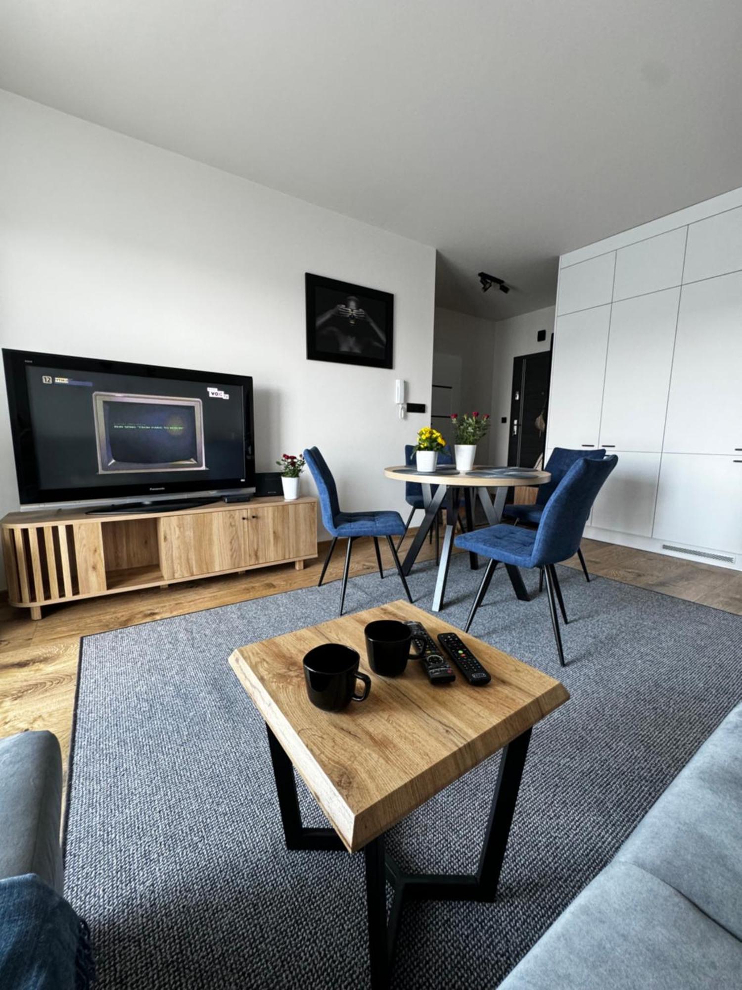 Apartament Z Tarasem 23 ブンツラウ エクステリア 写真