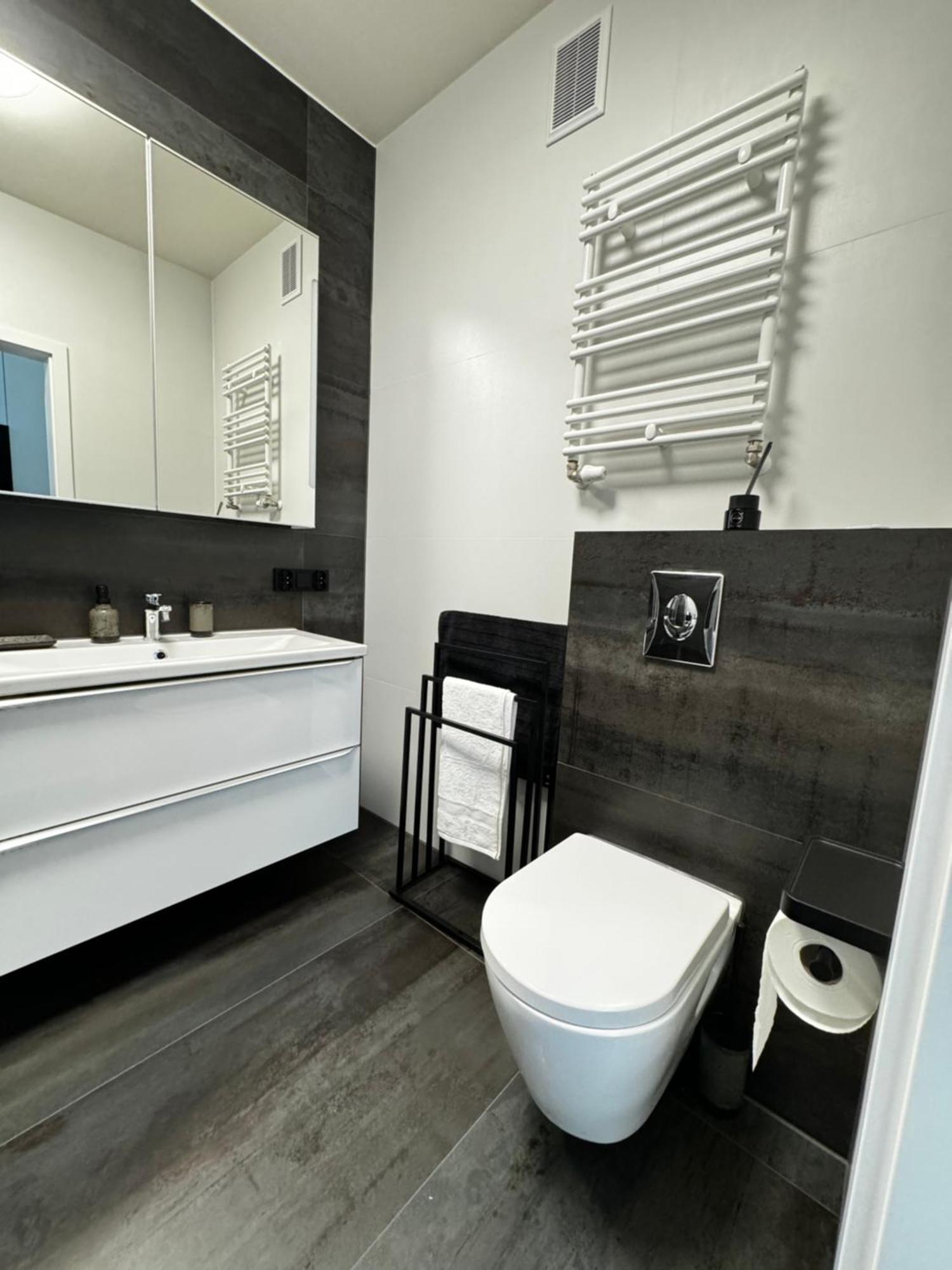 Apartament Z Tarasem 23 ブンツラウ エクステリア 写真